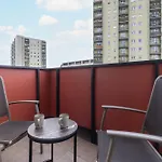 Air Conditioned In Cracow With Parking And Desk By Renters 아파트 크라쿠프